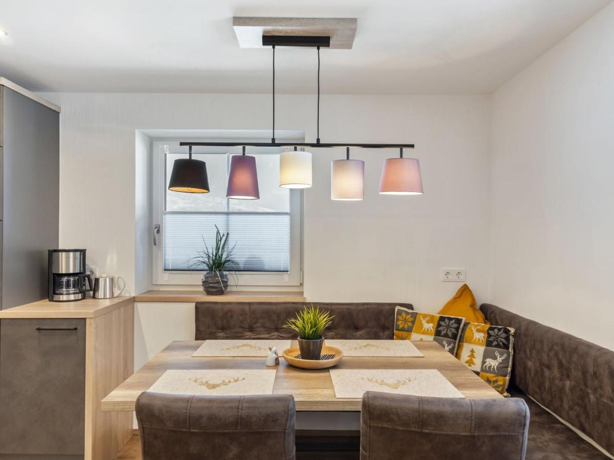Apartment In Neukirchen Am Gro Venediger ヴァルト・イム・ピンツガウ エクステリア 写真