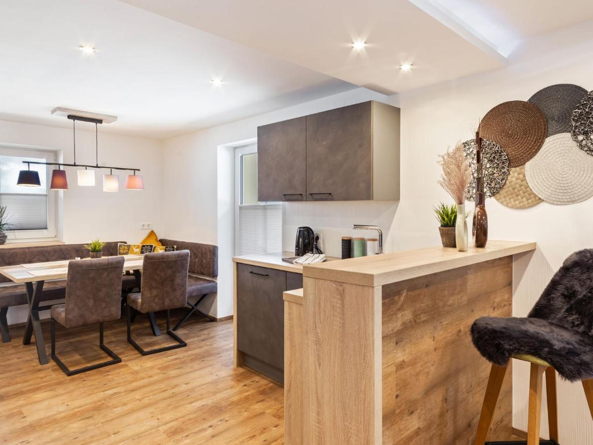 Apartment In Neukirchen Am Gro Venediger ヴァルト・イム・ピンツガウ エクステリア 写真