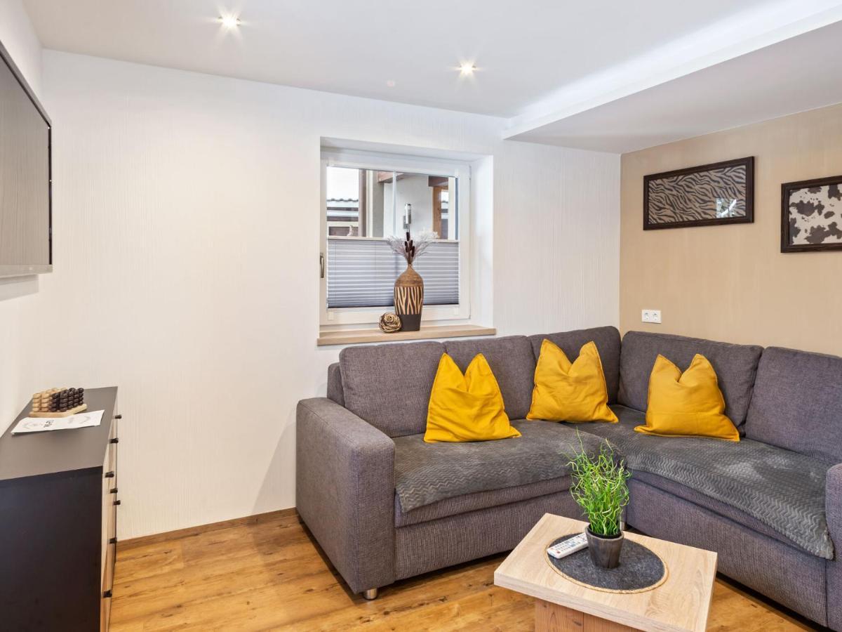 Apartment In Neukirchen Am Gro Venediger ヴァルト・イム・ピンツガウ エクステリア 写真