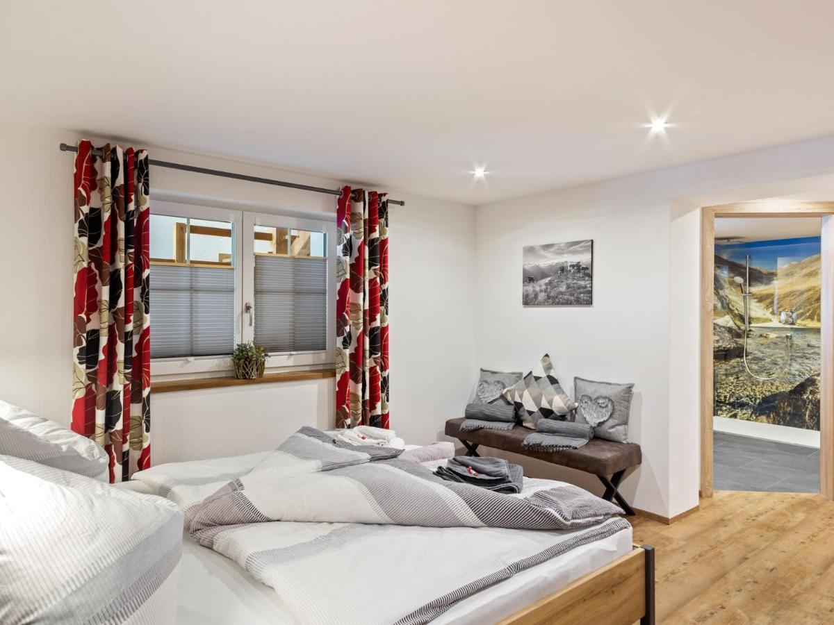 Apartment In Neukirchen Am Gro Venediger ヴァルト・イム・ピンツガウ エクステリア 写真