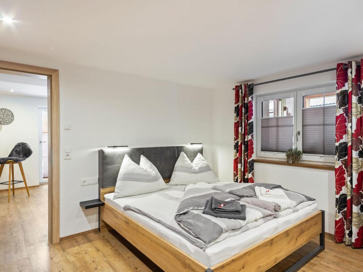 Apartment In Neukirchen Am Gro Venediger ヴァルト・イム・ピンツガウ エクステリア 写真