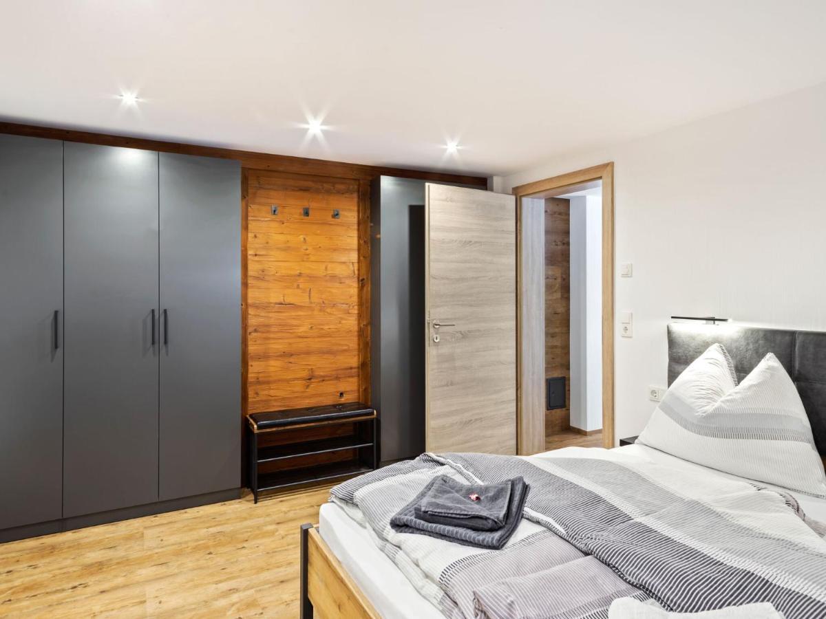 Apartment In Neukirchen Am Gro Venediger ヴァルト・イム・ピンツガウ エクステリア 写真