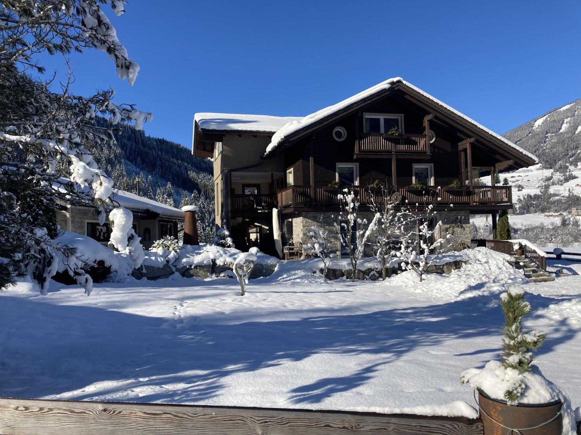 Apartment In Neukirchen Am Gro Venediger ヴァルト・イム・ピンツガウ エクステリア 写真